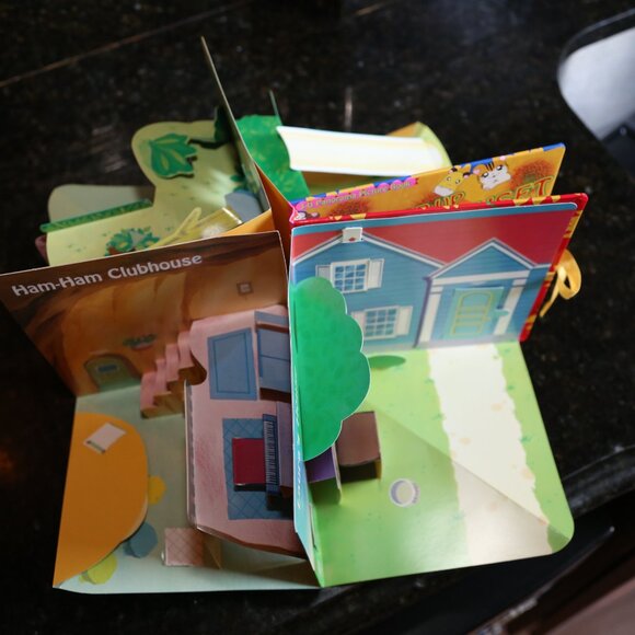 Hamtaro Pop Up Play Set - Picture 4 of 7